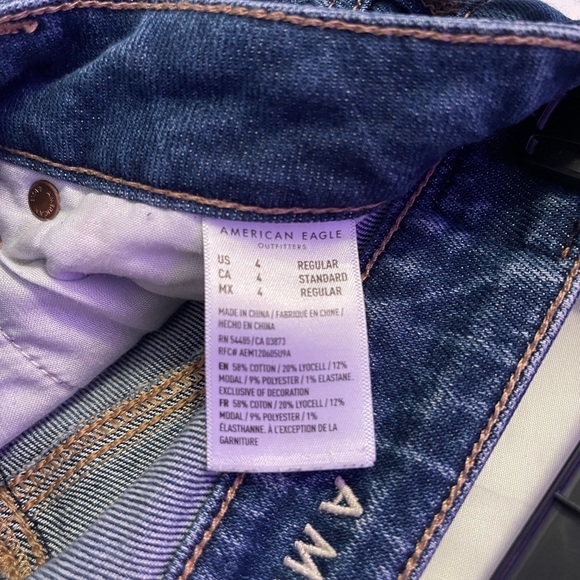 AMERICAN EAGLE STRETCH RIPPED JEANS - Picture 9 of 10